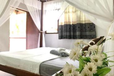 민박 The Breeze Mirissa