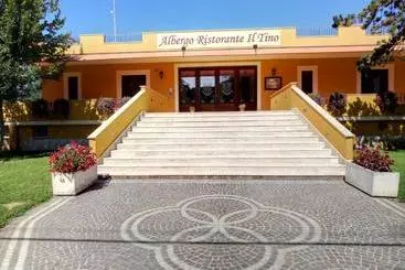 هتل Albergo   Ristorante Il Tino