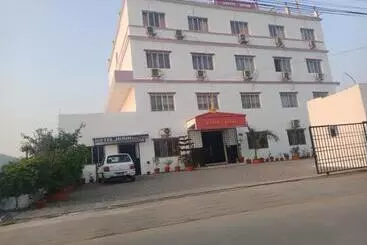 Hotel Joshi