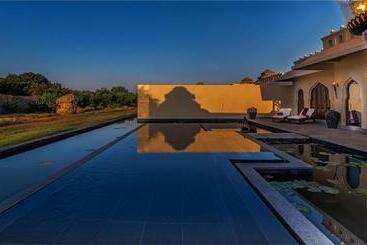 Resort Evolve Back, Hampi