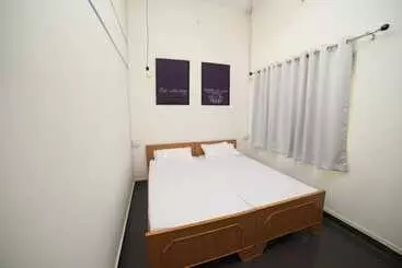 Roadhouse Hostel Varanasi