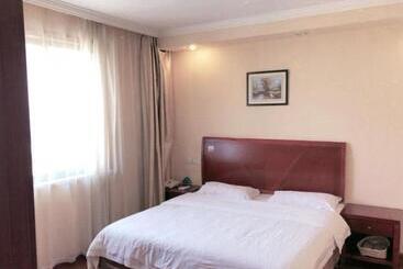 Hotel Greentree Inn Jiangsu Suzhou Kunshan Qiandeng Ancient Town