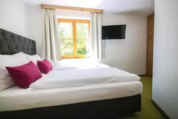 Kia Ora Hotel Restaurant