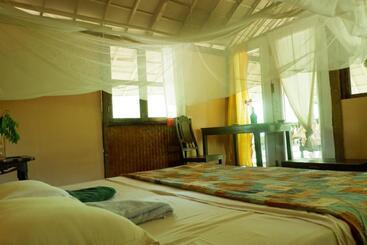 Resort Khaama Kethna Eco Sustainable Village