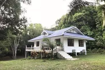 استراحتگاه Kood Life