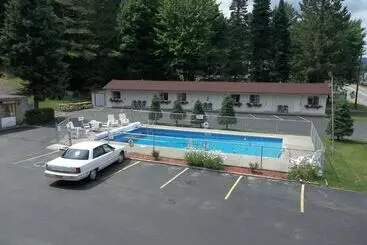 モーテル Carriage House Motor Inn