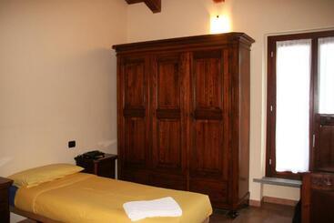 ベッドアンドブレックファースト Agriturismo Cascina La Palazzina