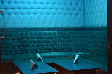 ホテル Kiscol Grands