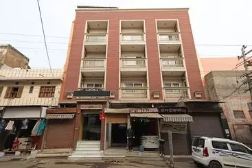 Hotel Delux Golden