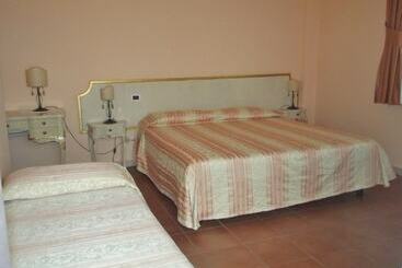 Отель La Corte Di Opaka