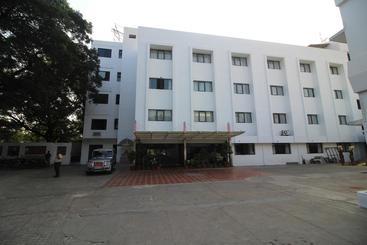 هتل Weshtern Park