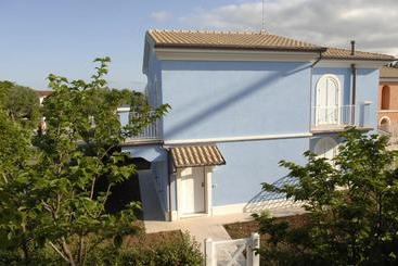 Bed & Breakfast La Piazzetta