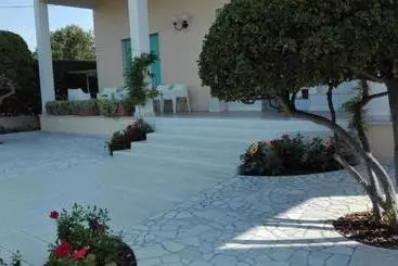تختخواب و صبحانه Casa Dei Glicini