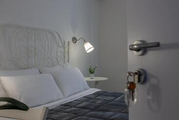 تختخواب و صبحانه Il Cortile Degli Artisti