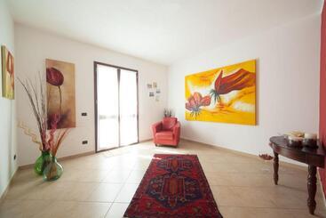 تختخواب و صبحانه Bianco Sale Trapani