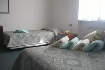 ホテル Albergo Del Turista