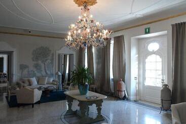 Hotel Castello Di Buttrio