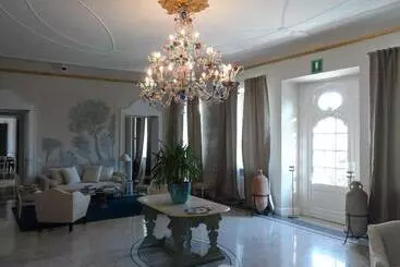 Hotel Castello Di Buttrio