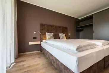 ホテル Chalet Kristall   Dolomites Garden Chalet
