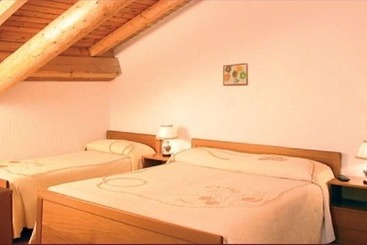 בית מלון כפרי Ristorante Pennar