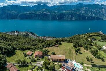 צימר Agriturismo San Maggiore