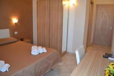 Aamiaismajoitus (B&B) Villa Sofia