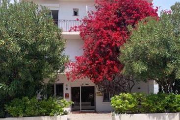 Hotel Hôtel Le Mistral