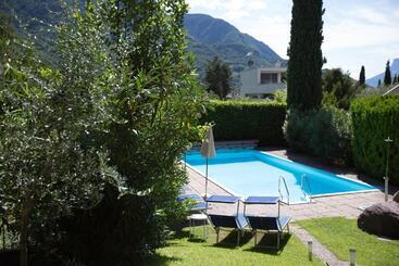 בית מלון כפרי Pension Sankt Urban