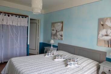 La Ferme Du Petit Ségriès Bed And Breakfast