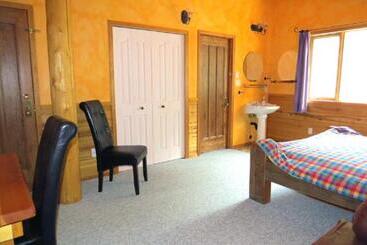 مبيت وإفطار Tschurtschenthaler Lodge