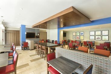 호텔 Holiday Inn Express & Suites S Lake Buena Vista, An Ihg