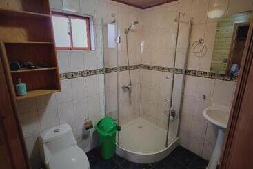 تختخواب و صبحانه Cabañas Christophe