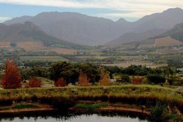 بيت ريفى Montmartre Chalets And Guest House