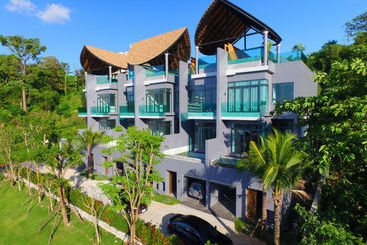 Bukit Pool Villas