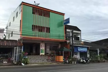 هتل Pro Chill Krabi Guesthouse