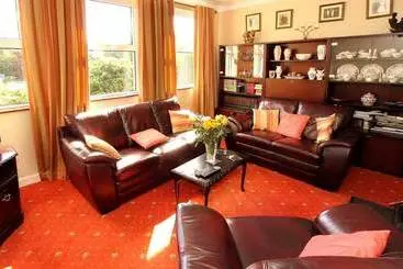 هتل Suncrest B&b