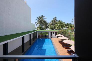 Hotelli Serendiva Beach