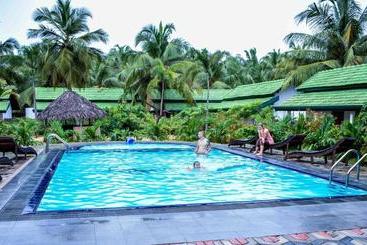 Ocean Wind Beach Resort