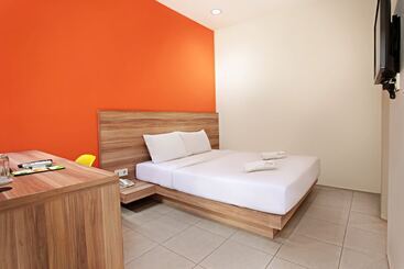 Hotel Legreen Suite Supomo