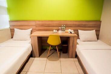 בית מלון כפרי Legreen Suite Supomo