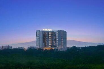 Hotel Harper Cikarang By Aston