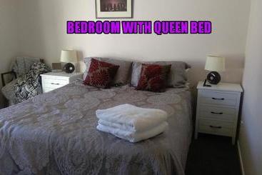 Redcliffs B&b