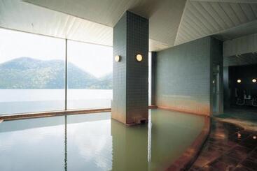 ريوكان Shikaribetsu Kohan Onsen Hotel Fusui