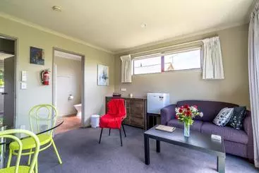 Bed and Breakfast Cosy Contemporary Hideaway