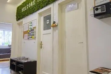 هاستل Family Guesthouse Greenslo