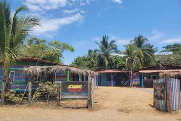 Herberge Johnny Fiestas