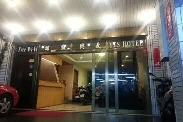 Hotel Yes