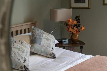 Bed and Breakfast Pennygate Lodge