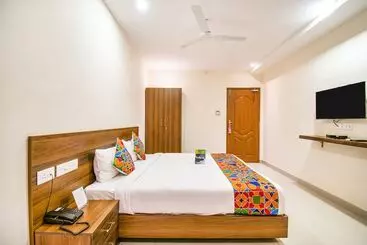 Fabhotel Thejas Paaradise Nr Coimbatore Institute Of Technology