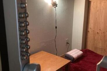 Music Uni Street Backpacker S Hostel